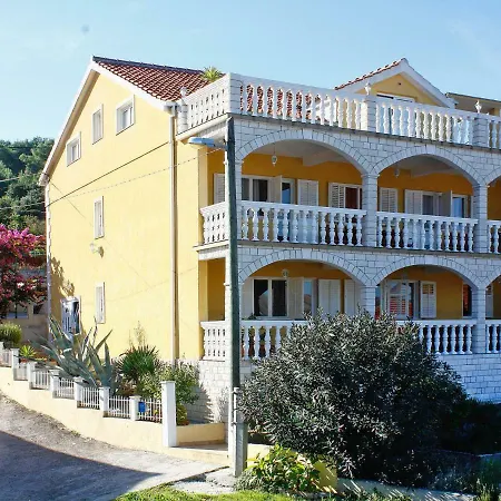 Appartement Karmen
