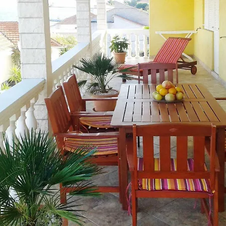 Karmen Appartement Trogir